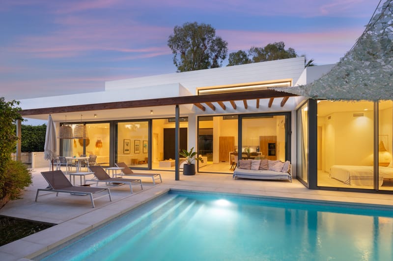 Villa Close to Amenities