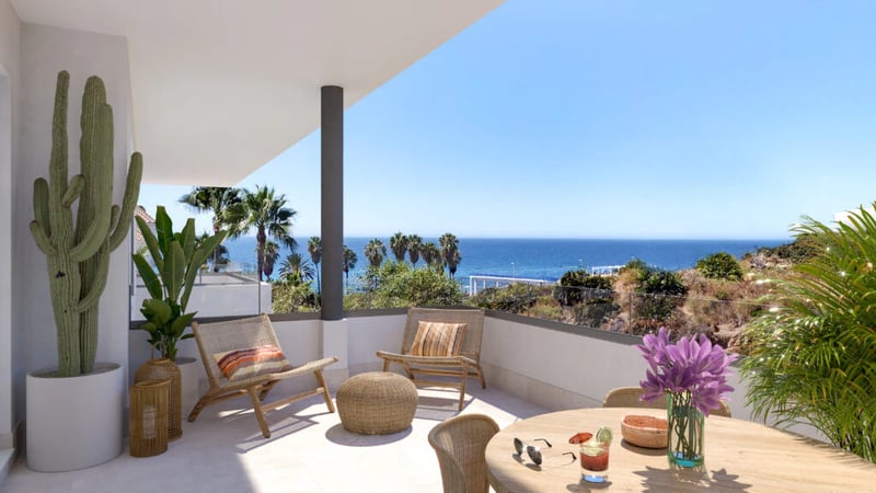 Beachside Apartments with Sea Views