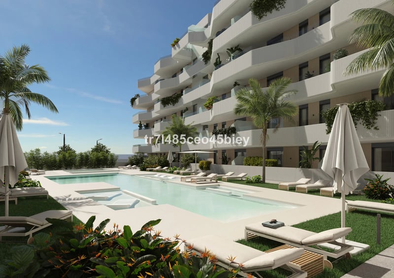 Apartments with Three Outdoor Pools