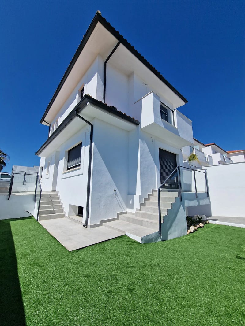 Private Garden Houses and Villa